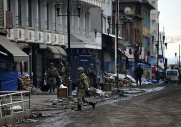 Çağrılar karşılıksız kaldı, güvenlik koridoru boş kaldı