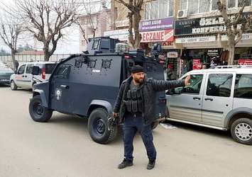DBP il başkanı gözaltına alındı