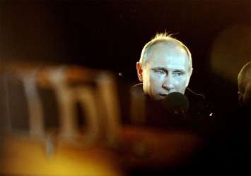 Putin'in gözyaşları sel oldu!