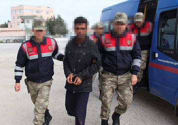 Şanlıurfa'da yakalanan PKK/PYD'nin kuryesi tutuklandı