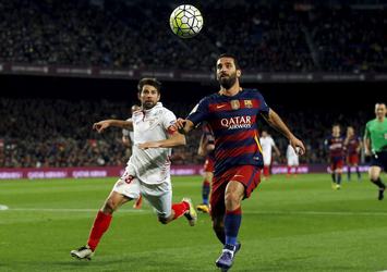 Ardalı Barcelona kazandı puan farkını korudu