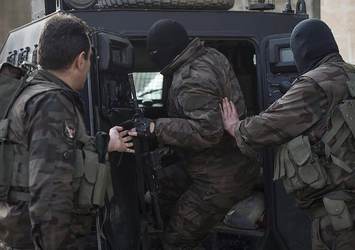 HDP'li milletvekilinin bulunduğu evde arama