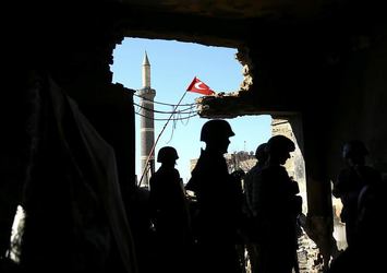 Sur'da teröristlerle mesafe 30 metreye kadar düştü