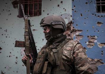Mehmetçik binayı PKK'nın başına yıktı!