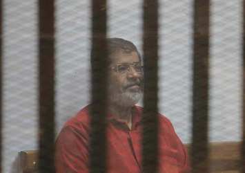Mursi'nin duruşması ertelendi