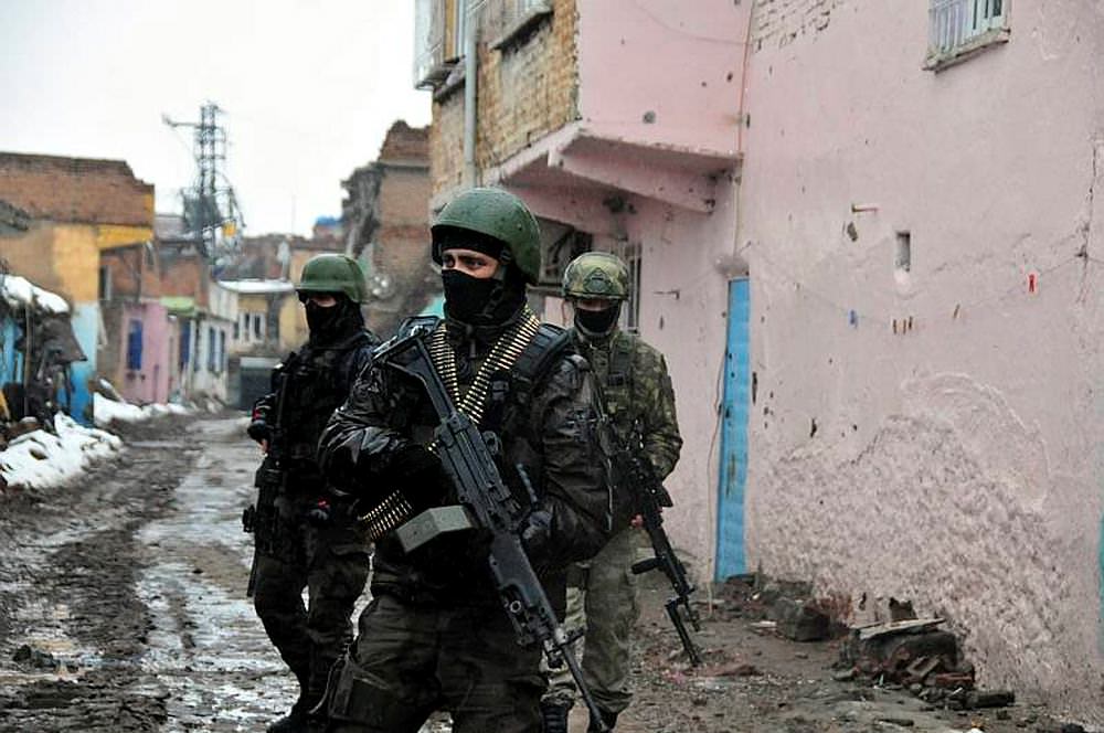 Sur ve İdil'de 10 terörist etkisiz hale getirildi