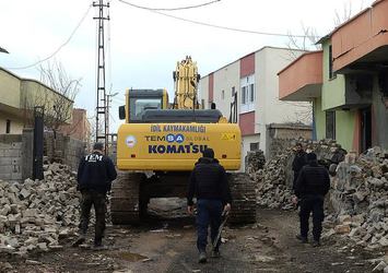 Teröristler güvenlik güçleri tarafından sıkıştırıldı