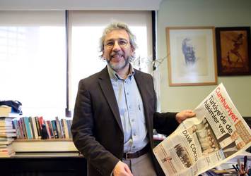 Can Dündar'la ilgili başka sorusu olan?