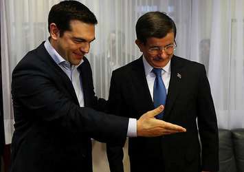 Davutoğlu ile Çipras birbirinin fotoğrafını çekti