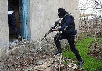 Öldürülen teröristin üzerinden şifreli not çıktı