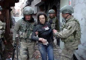 DBP Eş Başkanı Rihan Kavak Özbek tutuklandı