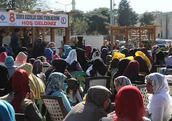 Cizre'de Kadınlar Günü'nde şehitler unutulmadı