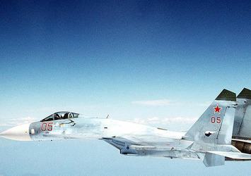 Rus bombardıman uçakları Manş Denizi'nde gerginlik çıkardı