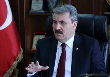 'Yeni bir anayasa istiyoruz'