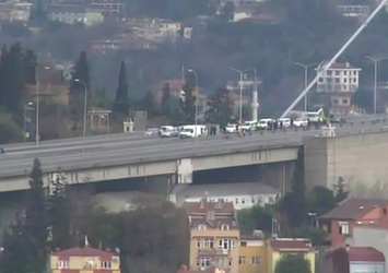Boğaziçi Köprüsü'nde bomba alarmı!