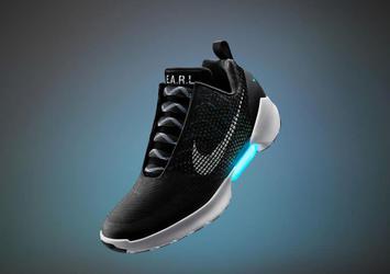 Nike, otomatik bağcıklı ayakkabısını tanıttı