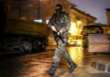 DBP İl Eş Başkanları gözaltına alındı