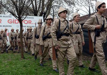 'Onbeşliler' Çanakkale yolunda