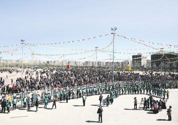 Nevruz hendeğe takıldı