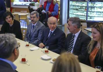 Bahçeli: İnadına AVM'ye gelin