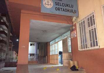 Batman'da terör örgütü PKK okula saldırdı