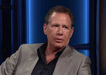 Amerikalı komedyen Garry Shandling hayatını kaybetti
