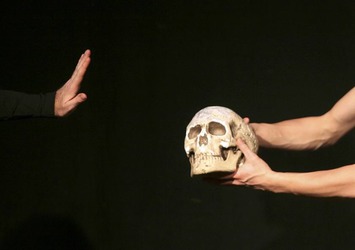 Shakespeare'in kafatası çalınmış