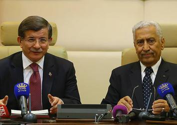 Başbakan Davutoğlu: Rejim ve terör örgütlerinin vahşeti bölgenin istikrarına saldırıyor