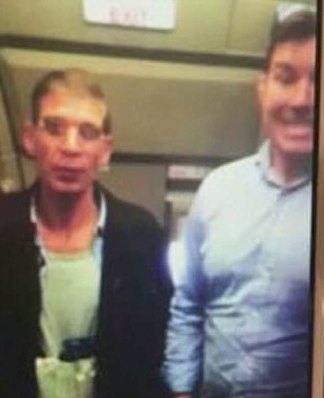 Mısır uçağını kaçıran korsandan selfie - 1
