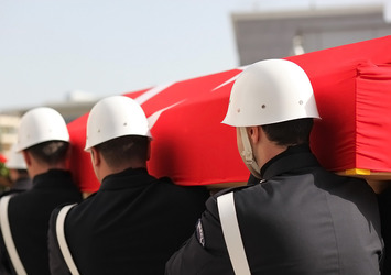 Yüksekova'daki operasyonda 1 polis şehit düştü