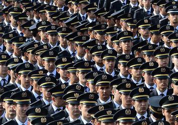 15 bin polis kadrosu komisyonda kabul edildi