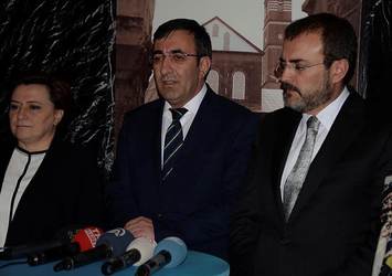Bakanlar yaralı polislerimizi ziyaret etti