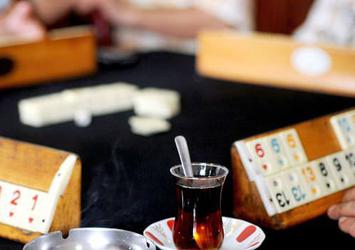 Kahvehaneden neler çıktı neler!