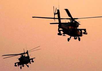 Mısır'da askeri helikopter düştü