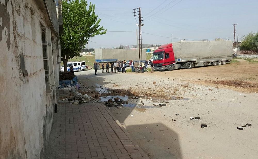 Kilis'e 2 Katyuşa roket mermisi düştü - 1