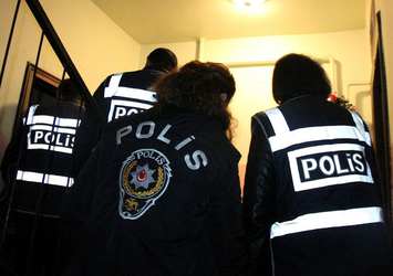 Ankara'daki FETÖ/PDY soruşturmasında 8 tutuklama