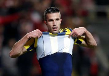 Robin van Persie ‘Olmaz’ dedi