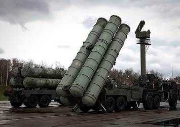 İran 'Rusya'dan S-300 füze sistemleri alımı' haberini yalanladı