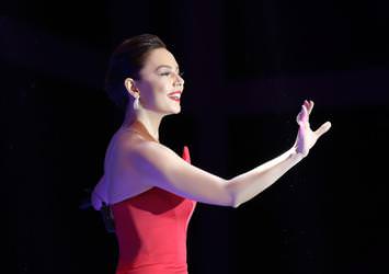 İşte Ebru Gündeş'in hiç bilinmeyen kız kardeşi