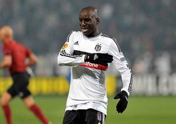 Demba Ba'dan Beşiktaş'a duygusal mesaj!