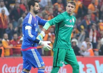 Muslera'dan Volkan Demirel'e destek!