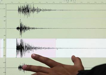 Filipinler'de 6 büyüklüğünde deprem