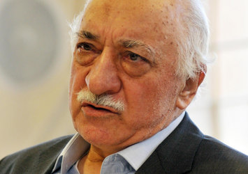 Paralel çete ihanete topraktan girdi
