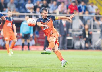 Emre Belözoğlu'ndan 46 bin liralık vole