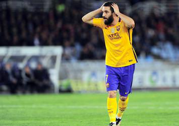İspanya'da yine Arda Turan'a eleştiriliyor