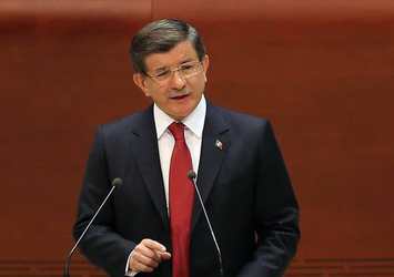 Davutoğlu: Yeni Anayasa, 367 oyu alsa bile referanduma gitmeli