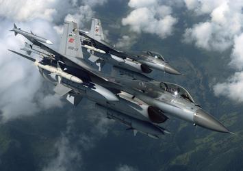 Çukurca'dan F-16'lar havalandı