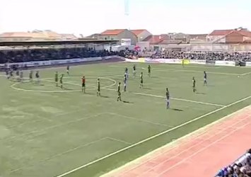 30 metreden rövaşata golü attı!