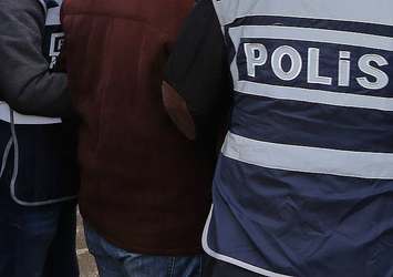 Kırmızı bültenle aranan zanlı yakalandı
