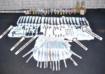 Bingöl’de PKK'ya ait 2 sığınakta ele geçirildi!